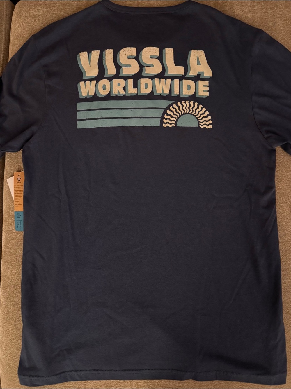 Vissla Worldwide Men's Medium Navy Graphic T-Shirt Organic Cotton